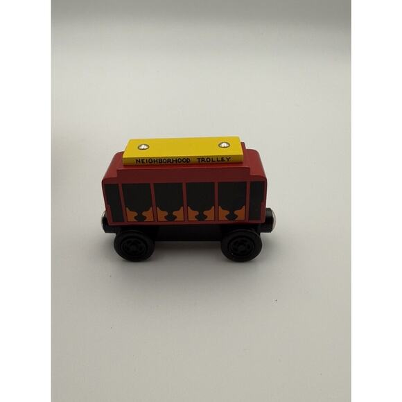 2004 McFeely Roger's Foundation Mr Rogers Neighborhood Trolley Wooden Train Car - Picture 4 of 13